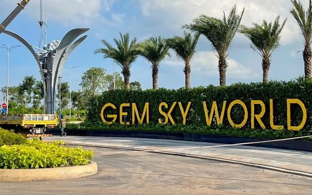 gem-sky-world-2-1692665655587-17042775478331252352698-0-48-470-800-crop-17042775531242101630291-1775878081.webp