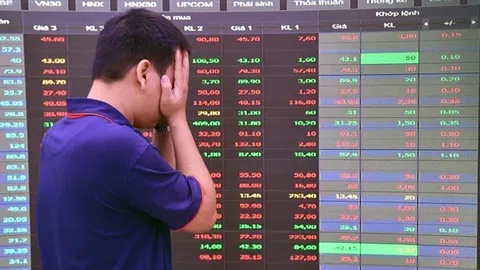 Nhà đầu tư lo lắng thiệt hại nặng khi VNDirect bị hacker tấn công