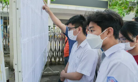 Hơn 50.000 học sinh Hà Nội không có suất vào lớp 10 công lập