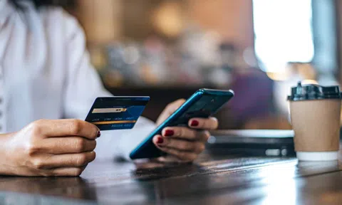 Các ngân hàng sẽ hủy thẻ, xóa tài khoản rác