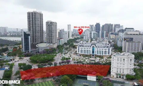 Đất vàng của Vietcombank "hóa rừng" sau 16 năm quây tôn giữa lòng Thủ đô