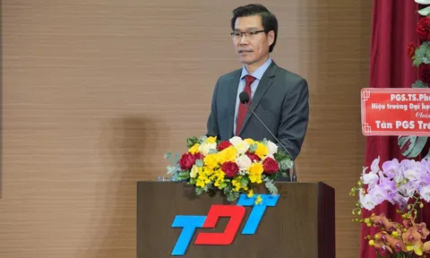 Trường Đại học Tôn Đức Thắng long trọng công bố và trao quyết định bổ nhiệm, bổ nhiệm lại Giáo sư, Phó Giáo sư năm 2025