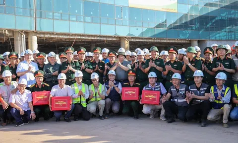 Thủ tướng Phạm Minh Chính thúc tiến độ sân bay Long Thành, mục tiêu khai thác cuối năm 2026