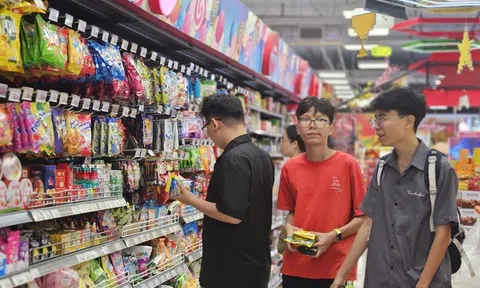 Kinh tế TP.HCM quý I/2026 tăng trưởng cao nhất 5 năm, dịch vụ và FDI dẫn dắt đà phục hồi