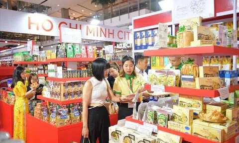 Việt Nam – Thái Lan hướng tới mục tiêu thương mại 50 tỷ USD: Doanh nghiệp cần chuẩn bị gì trước làn sóng hợp tác mới của ASEAN?