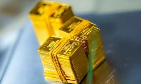 Ngân hàng Nhà nước thông báo mua bán vàng miếng trước 2 giờ