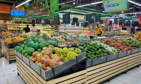 Thủ tướng yêu cầu ổn định cung cầu hàng hóa thiết yếu