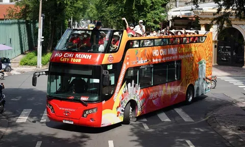 TP.HCM: Tăng cường kiểm tra thí điểm xe buýt 2 tầng