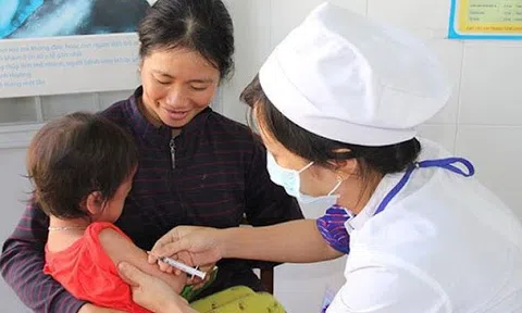 Triển khai chiến dịch tiêm vaccine sởi tại 18 tỉnh, thành phố