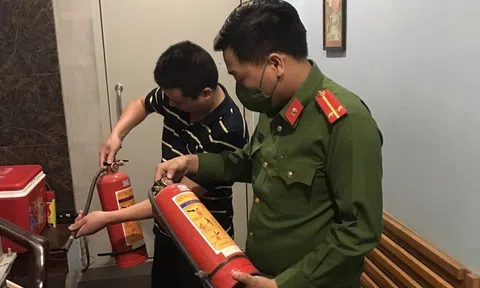 Tăng cường rà soát, kiểm tra các cơ sở karaoke cố tình "lách" luật