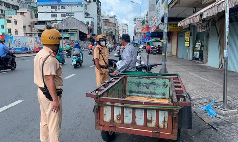 Tăng cường xử lý xe ba, bốn bánh tự chế trong nội đô
