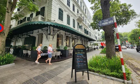 Đề xuất thí điểm mở rộng thu phí vỉa hè quận Hoàn Kiếm