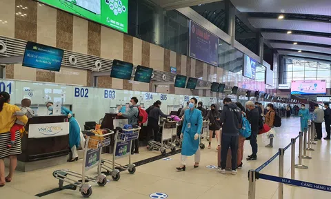 Yêu cầu các hãng hàng không tăng ưu đãi giá vé