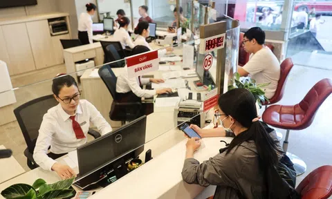 Người dân phải có tài khoản ngân hàng mới được mua vàng online