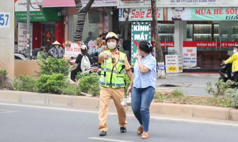 Đề xuất phạt tối đa 200.000 với người đi bộ vi phạm giao thông