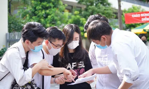 Đề xuất thêm môn, rút ngắn thời gian thi tốt nghiệp THPT 2025