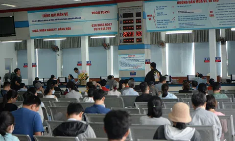 Đường sắt bắt đầu nhận đăng ký mua vé tàu Tết Ất Tỵ 2025