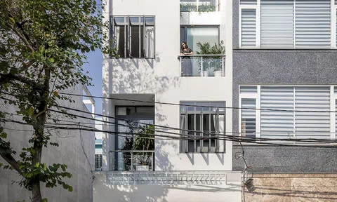 Nhà phố 5 tầng gây ấn tượng bởi thiết kế không gian sống thông thoáng