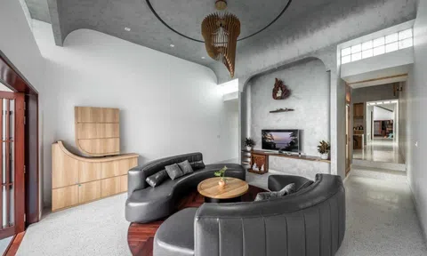 Nội thất bất ngờ bên trong nhà ống 1 tầng có "vẻ ngoài cứ ngỡ đơn sơ"