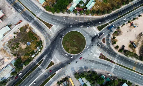 "Dải lụa vàng" Bình Dương được cộng đồng mạng ca ngợi, rộng gần gấp 4 lần cao tốc Bắc - Nam