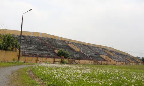 Sân vận động nhưng nằm "bất động" hàng chục năm tại Hà Nội