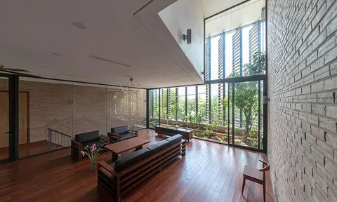 Nhà phố Kinh Bắc gây ấn tượng với thiết kế lấy cảm hứng từ hang động tự nhiên