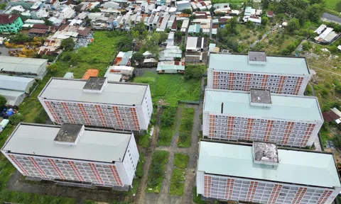 Bên trong 2 khu ký túc xá bỏ hoang ở Đà Nẵng đang chờ "đổi phận" thành NOXH