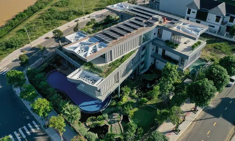 Đánh thức mọi giác quan với biệt thự thiết kế hình con chuồn chuồn nước ở Đà Nẵng