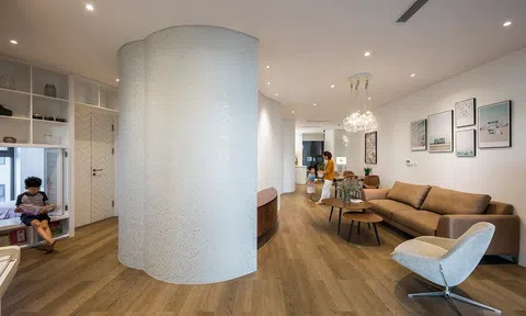 Căn hộ C2 "biến hóa" linh hoạt với những đường cong và hành lang kết nối