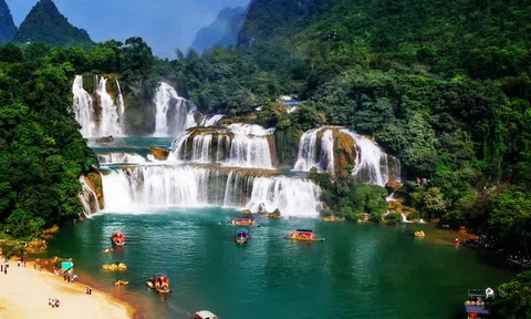 Thác Bản Giốc lọt top 21 thác nước đẹp nhất thế giới