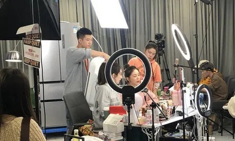 Thủ tướng yêu cầu thanh tra, kiểm tra đối với hoạt động livestream bán hàng