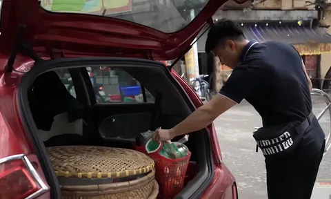 Chuyện lạ ở ngôi làng có cả trăm người lái "xế hộp" đi bán xôi