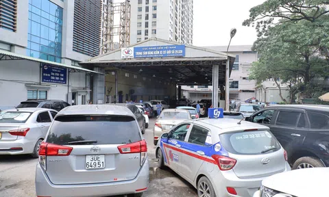 Hơn 6,5 vạn ô tô ở Hà Nội đứng trước nguy cơ không tìm được chỗ đăng kiểm