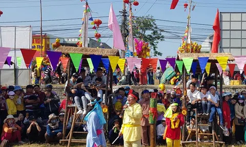 Phiên chợ độc lạ Bình Định họp duy nhất vào mùng 1 Tết