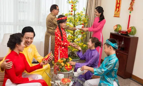 Chọn tuổi xông đất đầu năm Giáp Thìn rước tài, rước lộc