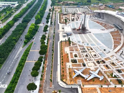 Chiêm ngưỡng quy mô hoành tráng của Bảo tàng Lịch sử quân sự Việt Nam