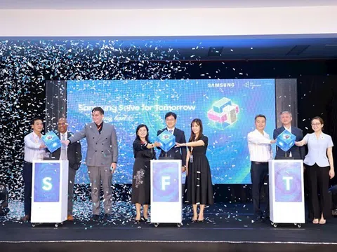 Samsung Việt Nam tiếp tục khởi động cuộc thi Solve for Tomorrow tại khu vực phía Nam