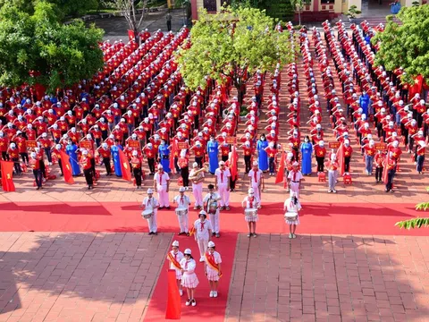 Tháo gỡ vướng mắc khi thực hiện chính quyền hai cấp: Bộ GD&ĐT đề nghị thành lập Hội đồng tư vấn giáo dục cấp xã