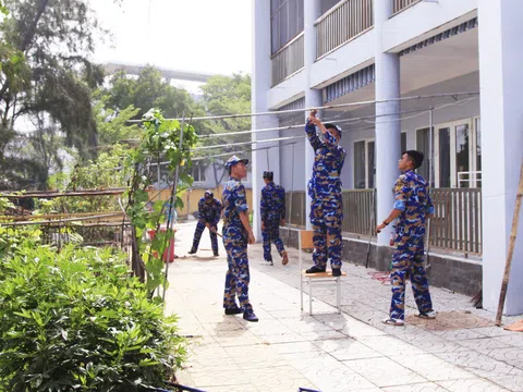 Lữ đoàn 162 hỗ trợ Trường Mầm non Căn cứ Cam Ranh chuẩn bị năm học mới 2025-2026
