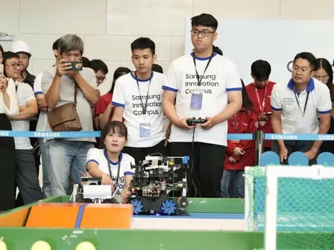 Hai đội Đà Nẵng “bùng nổ” chiến thắng tại Cuộc thi sáng tạo công nghệ Samsung 2025
