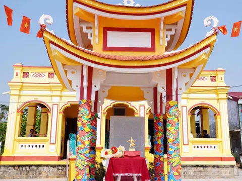 Quảng Ngãi: Lễ Thanh minh và khánh thành trùng tu Di tích quốc gia Mộ, Nhà thờ Thủy tổ Trần Cẩm