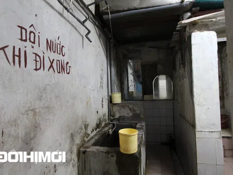  Phía trong những khu tập thể tồi tàn được rao bán với giá “cắt cổ”