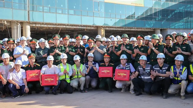 Thủ tướng Phạm Minh Chính thúc tiến độ sân bay Long Thành, mục tiêu khai thác cuối năm 2026