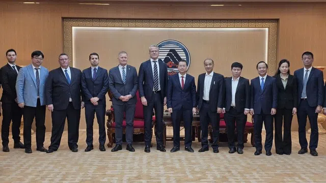 Cảng Liên Chiểu Đà Nẵng và Maersk: Doanh nghiệp nào hưởng lợi, ai có nguy cơ bị loại khỏi cuộc chơi?