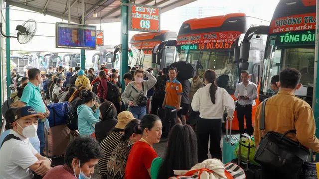 Từ 2025, hành khách được hoàn 90% tiền vé khi hủy chuyến xe